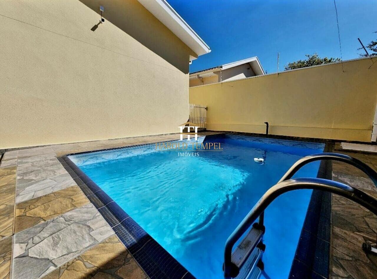 Casa com 3 quartos, 247 m², à venda por R$ 680.000 - Jardim Alvorada - Mococa/SP